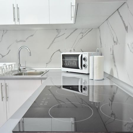 Alunni Stacc Guesthouse Lisbon Exterior photo