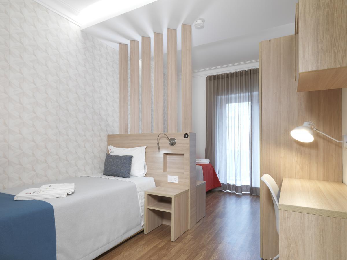 Alunni Stacc Guesthouse Lisbon Exterior photo